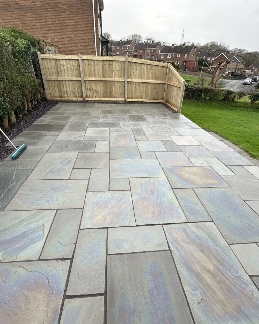 Builders Llanelli